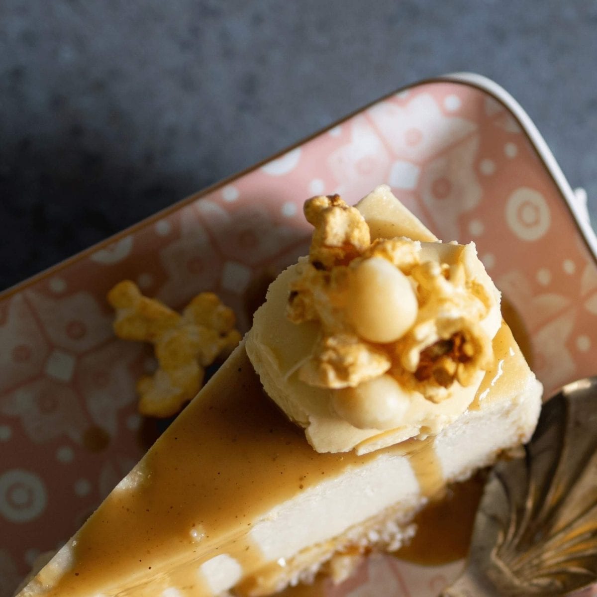 Cheesecake with Maple Butter